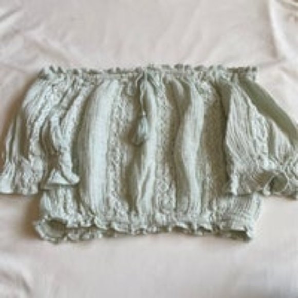 Tops - American Eagle blouse